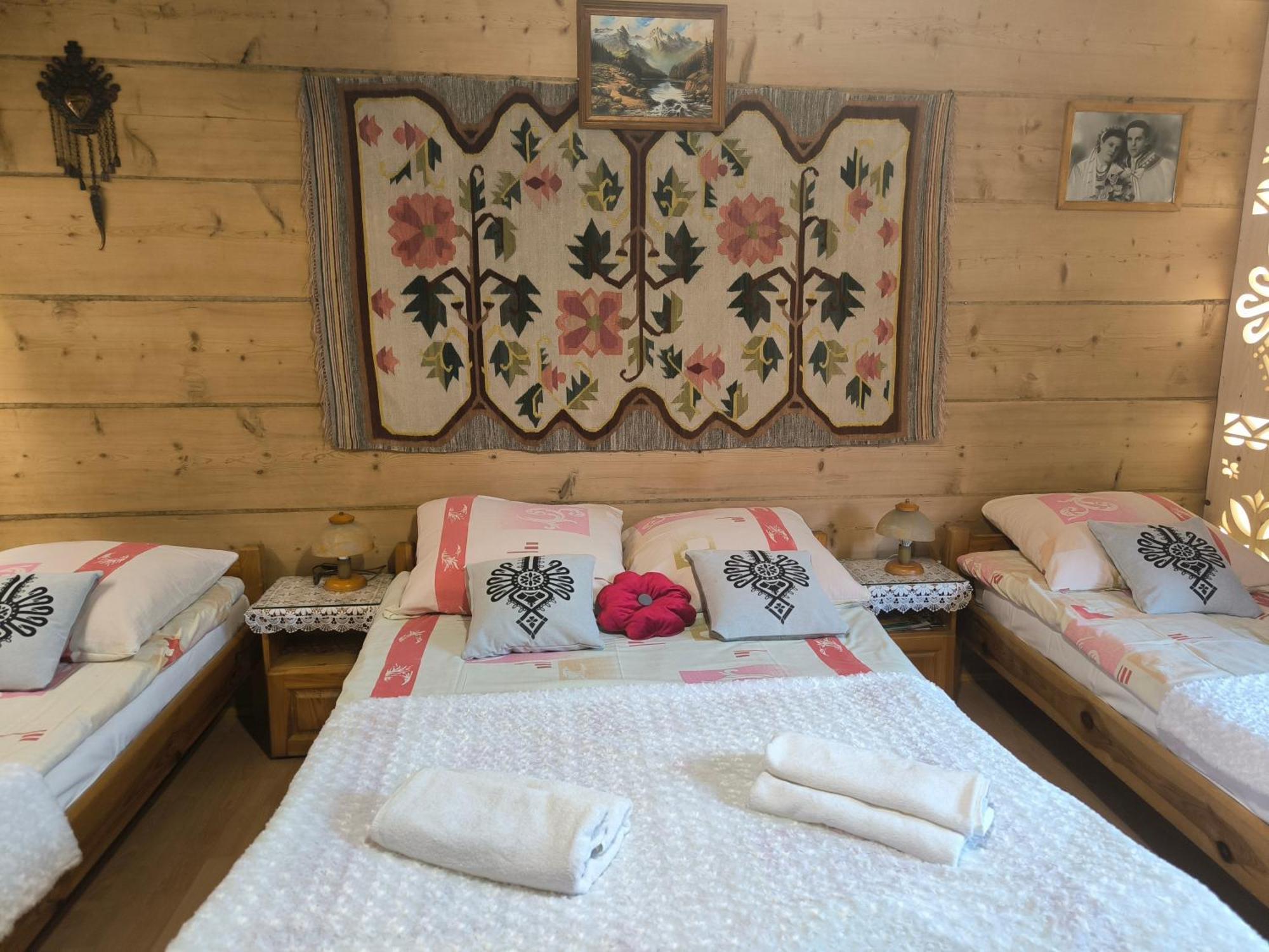 Pokoje I Apartamenty Regionalny Styl Ul Bachledy 41 Zakopane — Zdjęcia 3